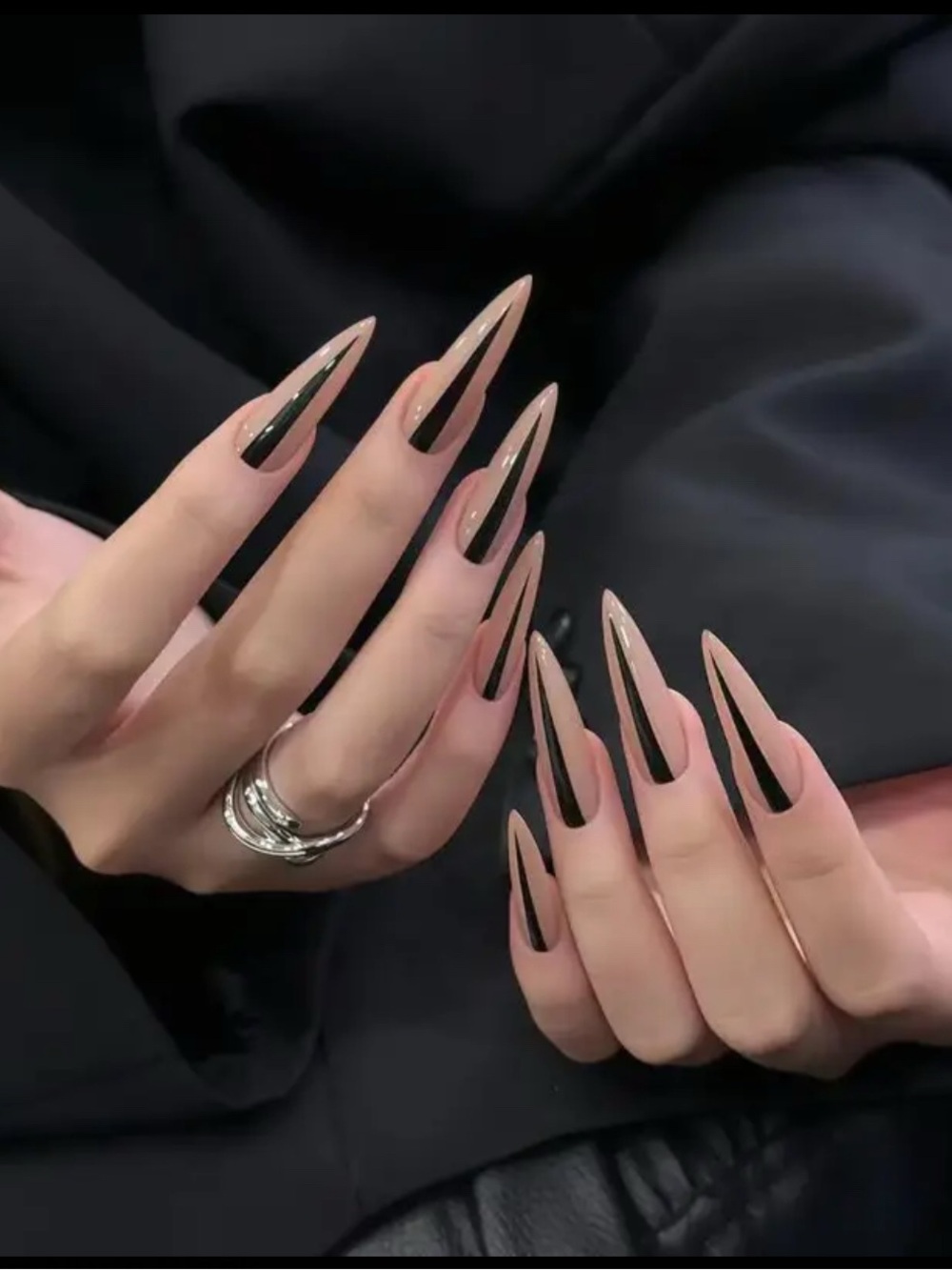 Nude and Black Pointed Stiletto Press-On Nails - Elegant Two-Tone Design